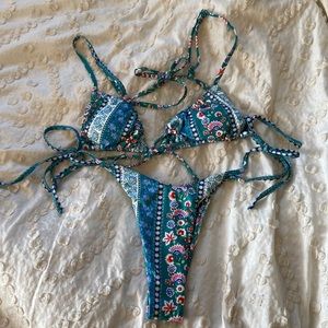 SHEIN Paisley & Ditsy Floral Tie Side Bikini Swimsuit